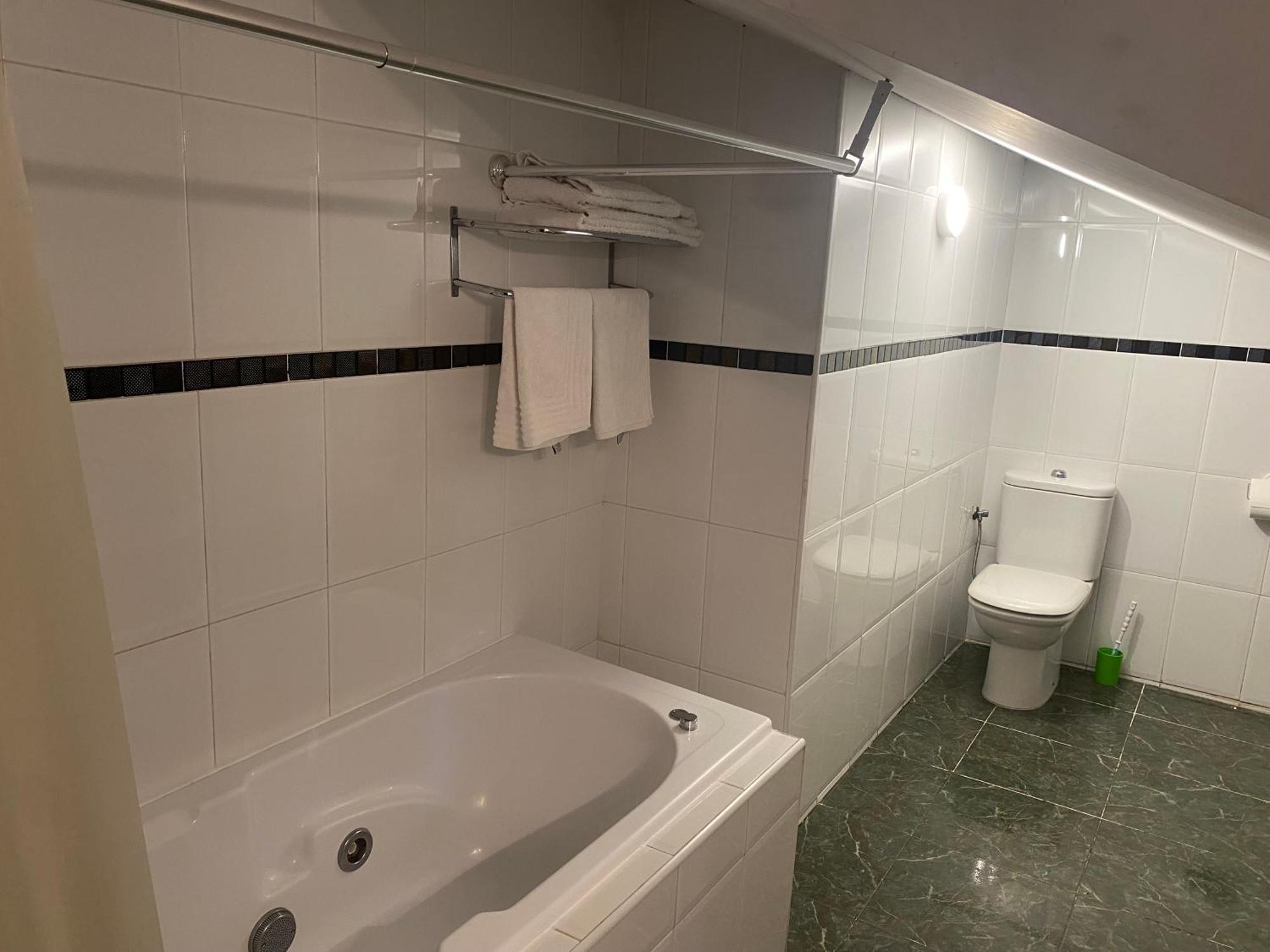 Hotel Rural Camino Medulas Ponferrada Bagian luar foto